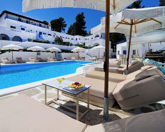 Theo Bungalows - Kriopigi - Pool