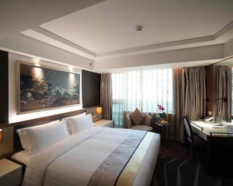 Asia Hotel - Beijing - Bedroom