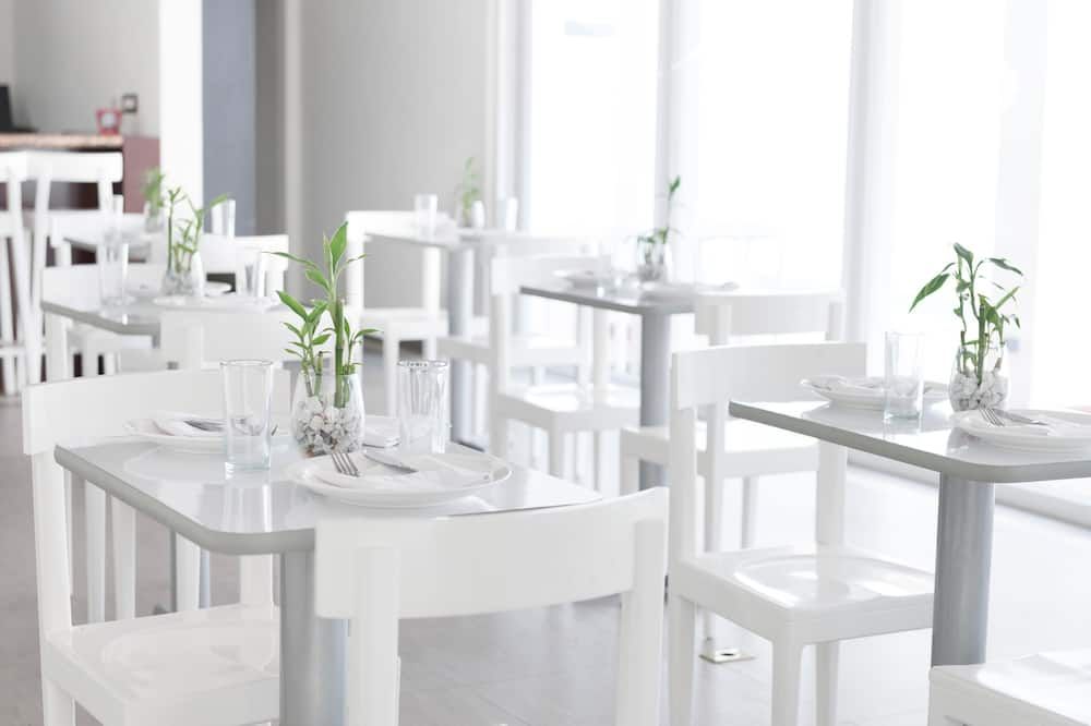 Hotel Latitud 15 - סן פדרו סולה - מסעדה