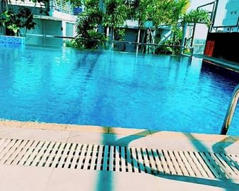 Annex Suites - Bogra - Pool
