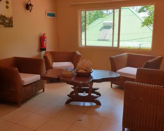 Villa Authentique - La Digue Island - Sala de estar