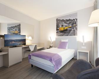 Hotel City Lugano - Lugano - Makuuhuone