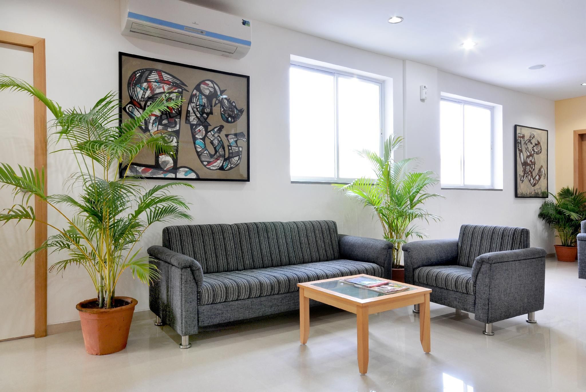 Hotel De Ecobiz - Ahmedabad - Lobby