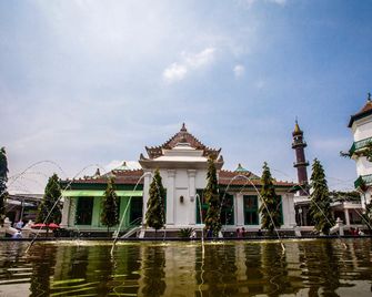 Khalifah Hotel - Palembang - Gebäude