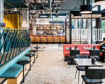 The Social Hub Rotterdam - Rotterdam - Bar