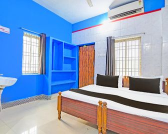 Hotel O New Cuttack Guest House - Cuttack - Bedroom
