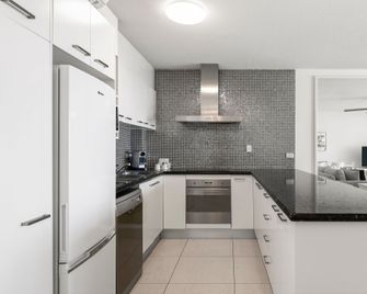 Fairshore - Noosaville - Cocina