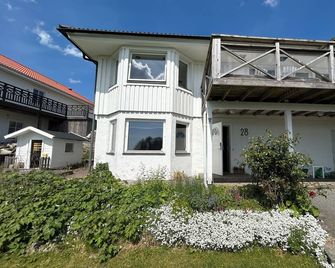 House in Hällsvik with ocean view - Torslanda - Rakennus