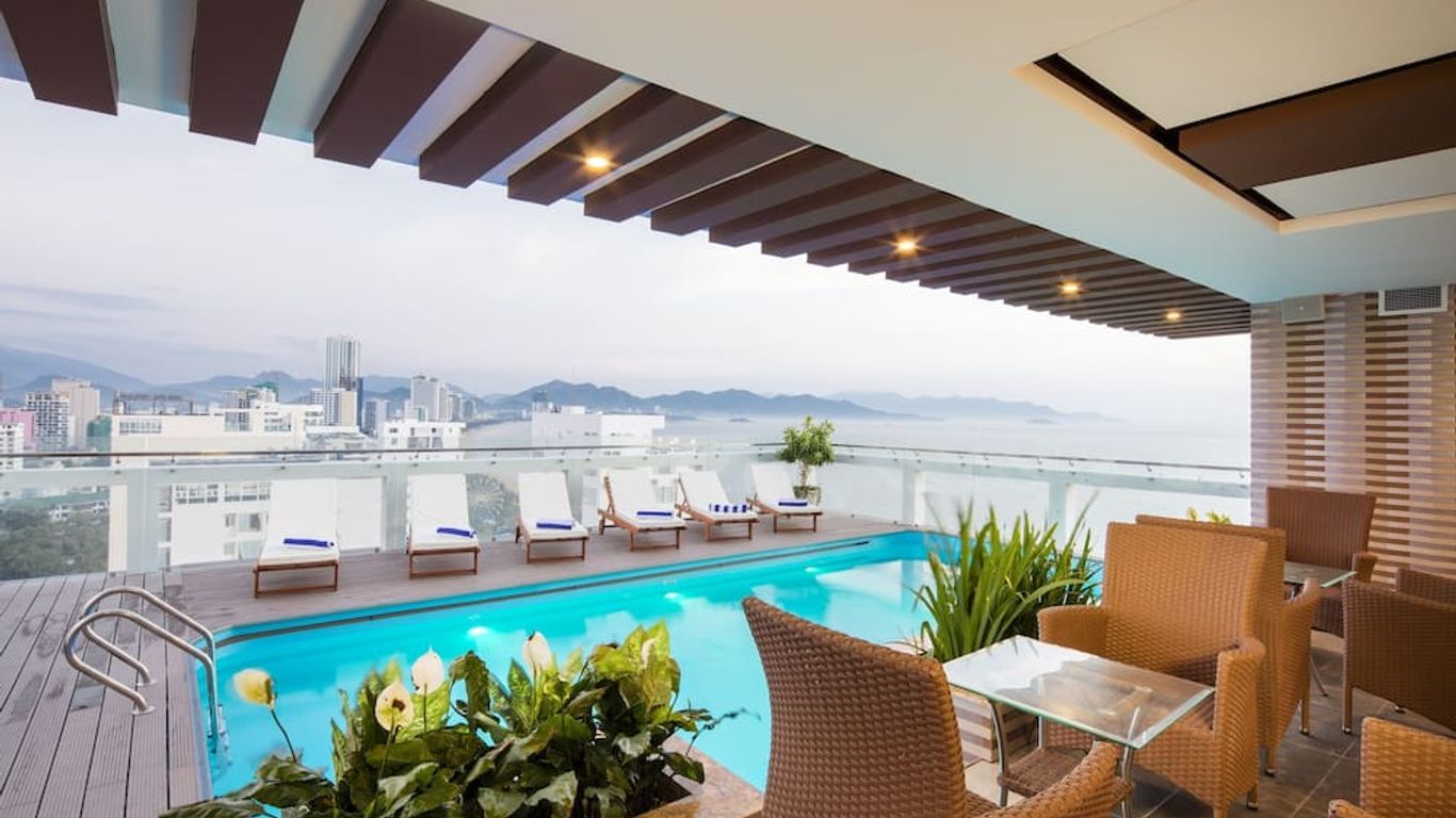 芽莊陽台酒店 - 芽莊