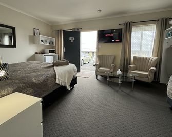 Blue Lake Motel - מאונט גמבייר - חדר שינה