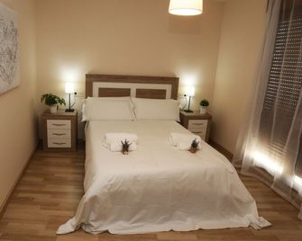 Apartamento turisticos Puente Romano P3 2-A - Salamanque - Chambre