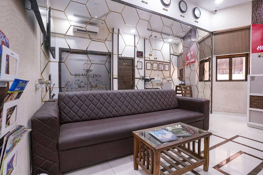 Fabhotel Elvis International - Mumbai - Hall