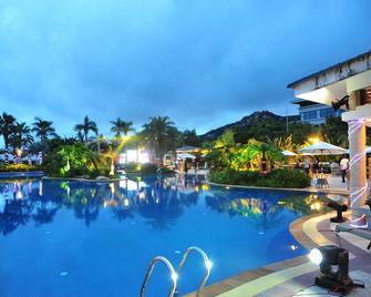 Seaview Resort Xiamen - Hạ Môn - Bể bơi