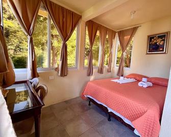 Hotel Casa Ki'iil San Juan La Laguna - San Juan La Laguna - Habitación