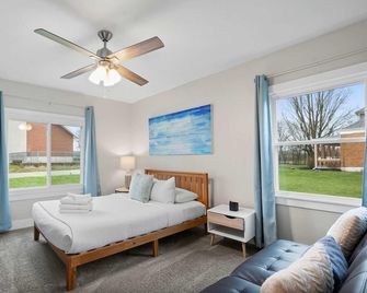 Fishing & Skate Park, 10 mins to Ark, Sleeps 14 - Dry Ridge