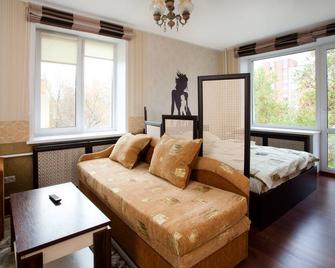 32m Studio, Ideal For Couples Or Individual Tourists - Minsk - Habitación