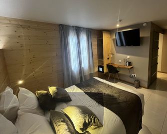 9wagram Hotel Boutique - Ле-Ман - Спальня