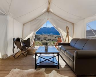 Under Canvas Zion - Virgin - Bedroom