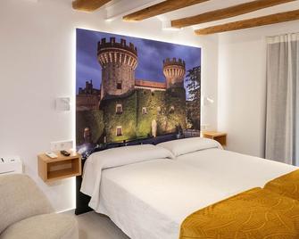 C&C Apartments - Figueres - Chambre