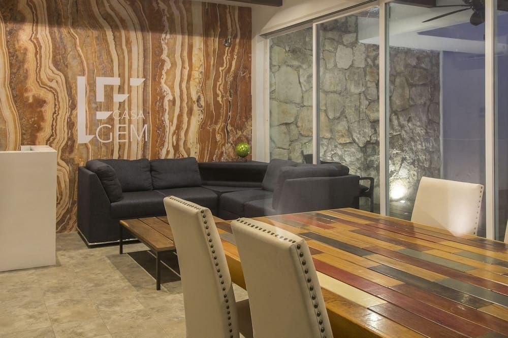 Casa Gem B&B - פלאיה דל כרמן - חדר אוכל