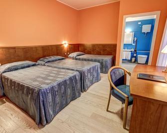 Hotel Italia - Triest - Schlafzimmer