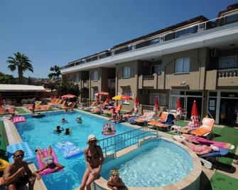 Ozturk Apart Hotel - Marmaris