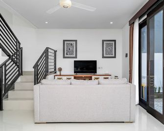 Villa Wibiseka Batuan - Sukawati - Living room