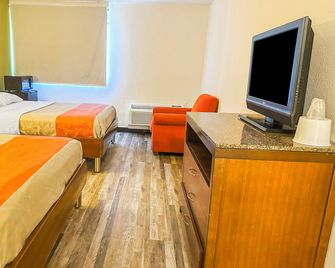 Jackson Hotel And Convention Center - ג'קסון