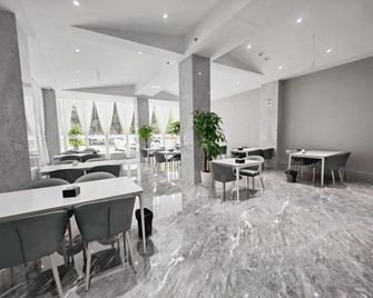 Mingkang Fashion Hotel - צ'נגדו - מסעדה