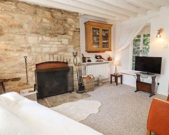 Woodbine Cottage - Moreton-in-Marsh - Living room