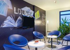 ibis budget Chilly-Mazarin Les Champarts - Chilly-Mazarin - Building