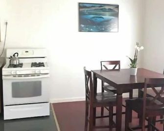 Rohner Ranch House Fast Wi-Fi - Fortuna - Eetruimte