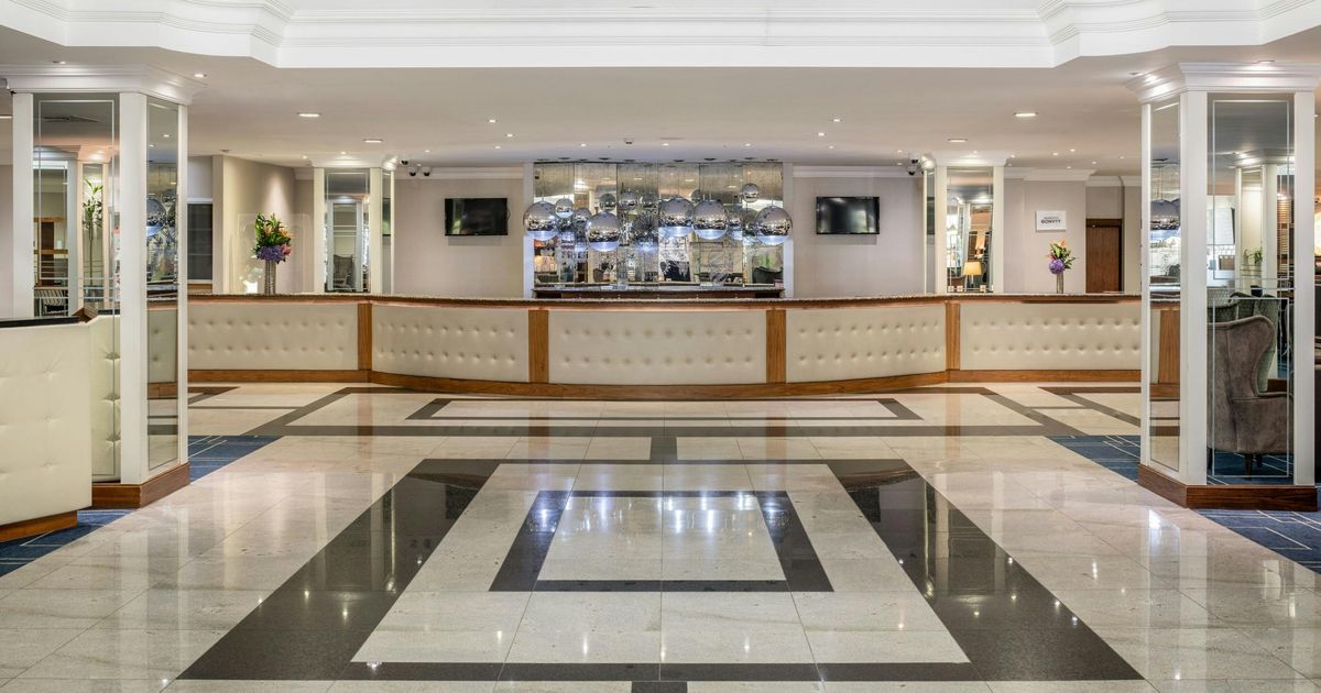 The Renaissance London Renaissance London Heathrow Hotel, Hounslow | HotelsCombined