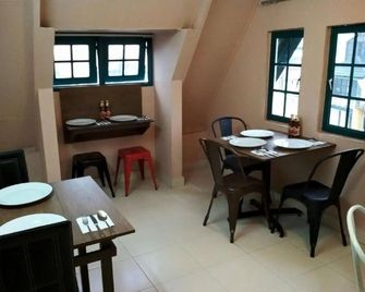 Hotel Check In - Brinchang - Comedor
