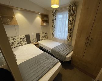 Two Bedroom Caravan At Lilliarsedge - Jedburgh - Ložnice