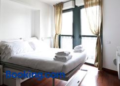 Italianway-Naviglio Pavese - Milan - Bedroom