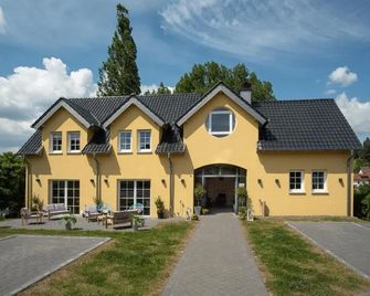 Landhotel Eifellust - Schalkenmehren - Gebäude