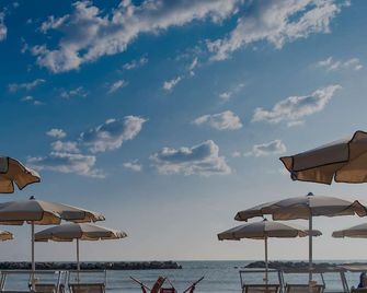 B&B Aura - Lesina - Playa