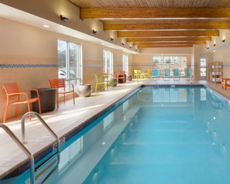 Home2 Suites by Hilton Fort Smith - Fort Smith - Pool