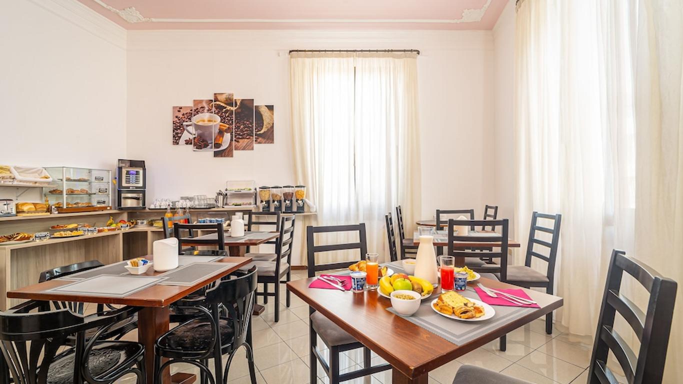 Astrid Hotel