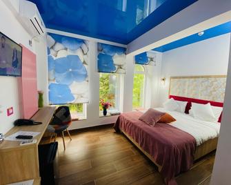 Marea Neagra Hotel - Mamaia - Bedroom