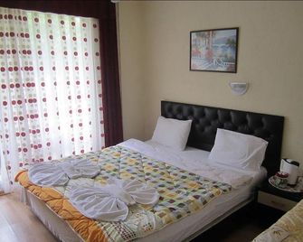 Arikanda River Garden Hotel - Adrasan - Ložnice