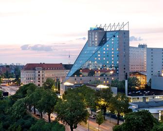 Estrel Berlin - Berlín - Edificio