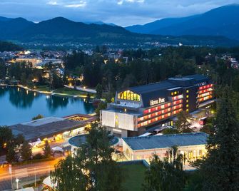 Hotel Park - Sava Hotels & Resorts - בלד - בניין