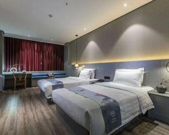 Pusu Hotel (Suizhou Baiyun Lake Education Bureau) - Suizhou - Habitación