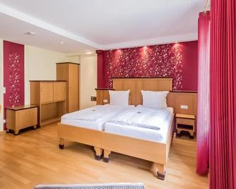 Hotel Zum grünen Kranz - Zell - Schlafzimmer