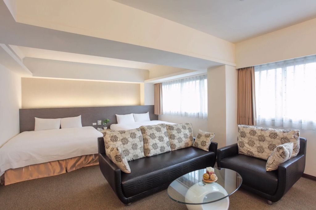 فول وون هوتل