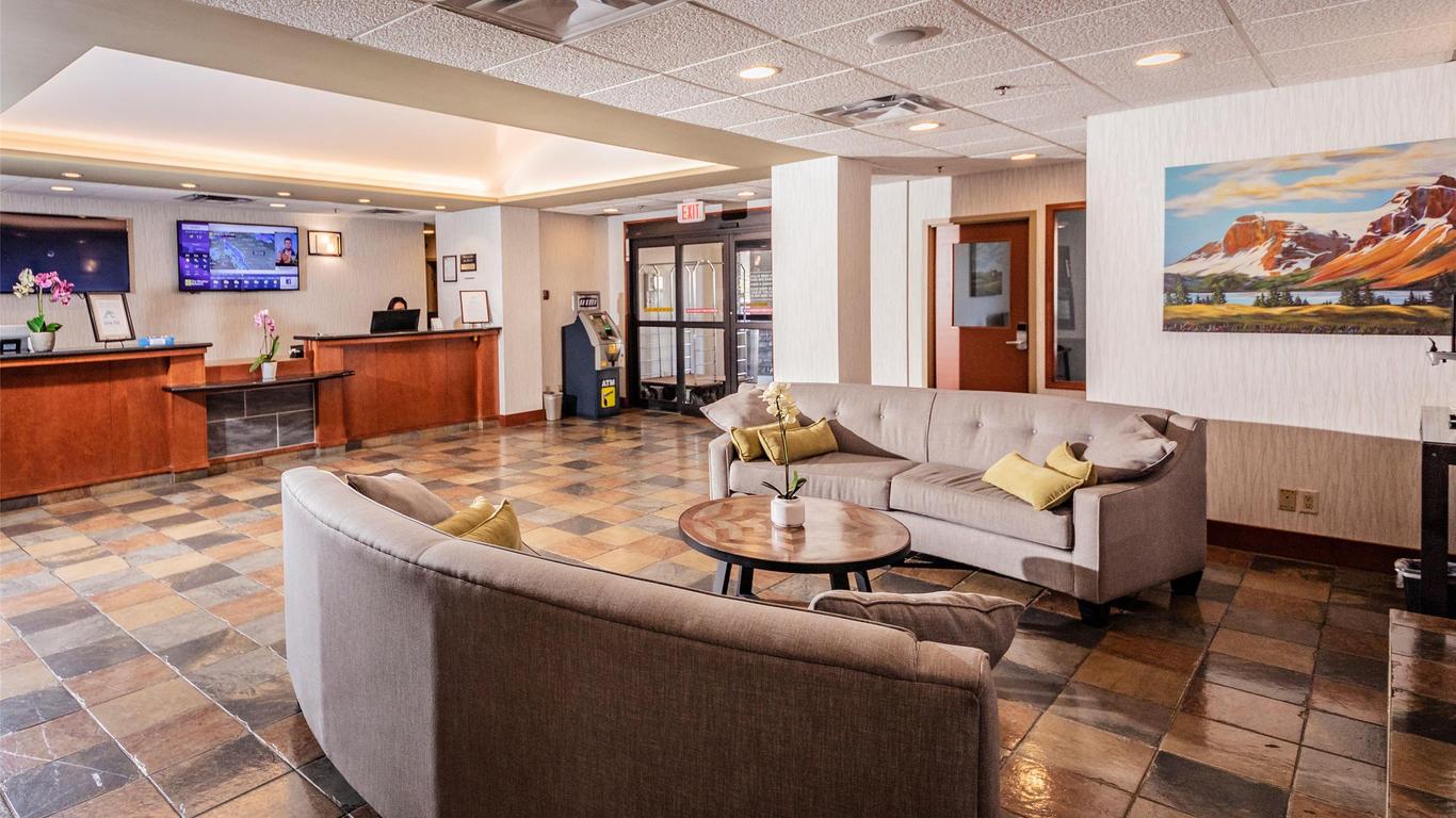 Service Plus Inns and Suites Calgary