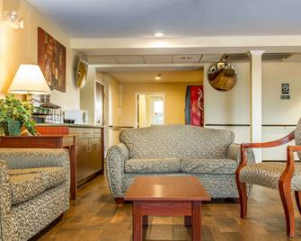 Quality Inn and Suites Santa Rosa - Santa Rosa - Obývací pokoj