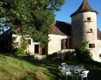 Big discount ! 16th Century Manor House with private pool - Saint-Projet - Edificio